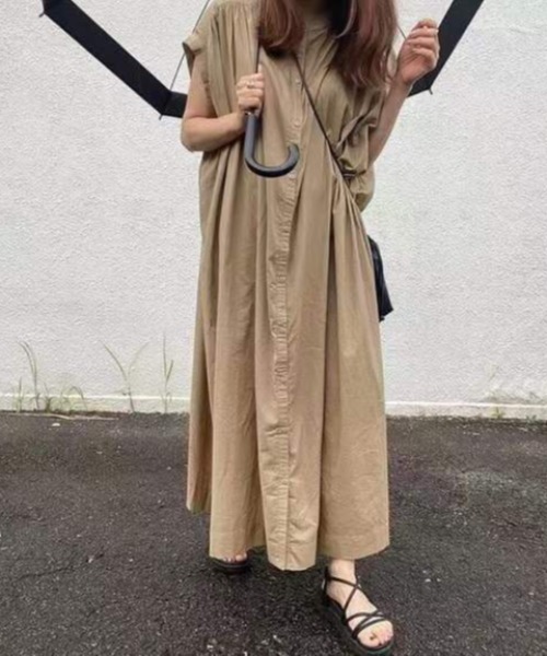 emi+(エミプラス)の「オーバーシルエット ロングシャツワンピース(ワンピース・レディース・ベージュ/ブラック・FREE)」の3枚目の写真