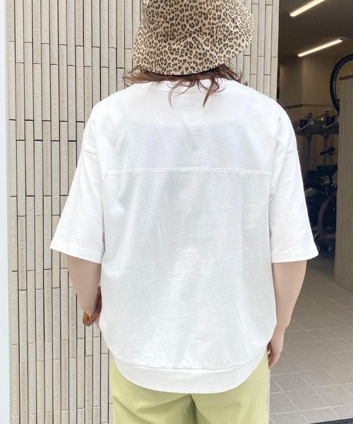 HER CLOSET(ハークローゼット)の「【HERCLOSET】7オンスヘビーウェイトコットン後ろ切替ビッグTシャツ(Tシャツ/カットソー・レディース・ホワイト/チャコールグレー/ブラック/ベージュ/パープル/ブルー・M)」の2枚目の写真