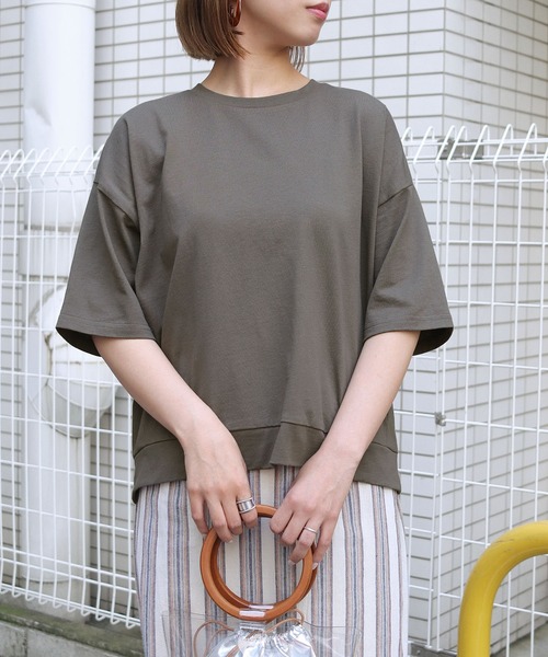 HER CLOSET(ハークローゼット)の「【HERCLOSET】7オンスヘビーウェイトコットン後ろ切替ビッグTシャツ(Tシャツ/カットソー・レディース・ホワイト/チャコールグレー/ブラック/ベージュ/パープル/ブルー・M)」の20枚目の写真