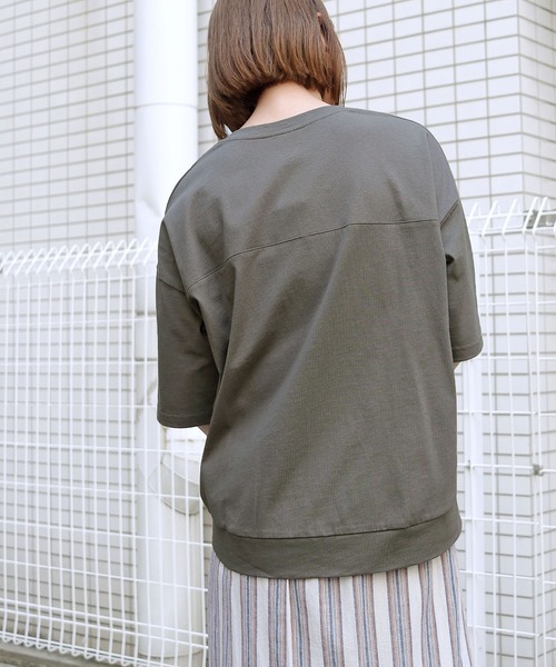 HER CLOSET(ハークローゼット)の「【HERCLOSET】7オンスヘビーウェイトコットン後ろ切替ビッグTシャツ(Tシャツ/カットソー・レディース・ホワイト/チャコールグレー/ブラック/ベージュ/パープル/ブルー・M)」の21枚目の写真