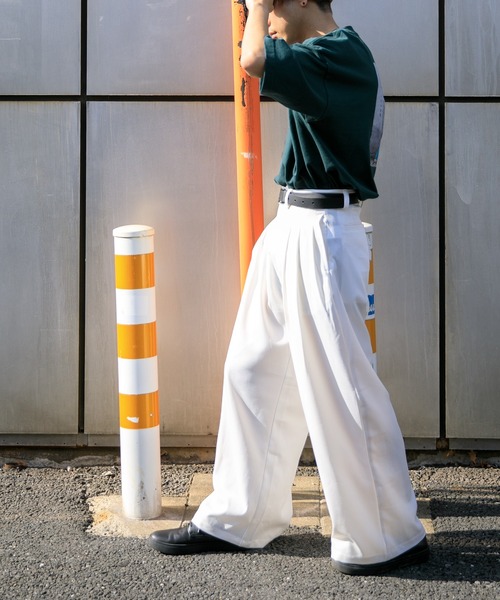 Adoon plain（アドーンプレーン）の「【Adoon plain】4タックパンツ（その他パンツ・メンズ・ホワイト/ブラック/ボルドー・SMALL/MEDIUM/LARGE）」の8枚目の写真