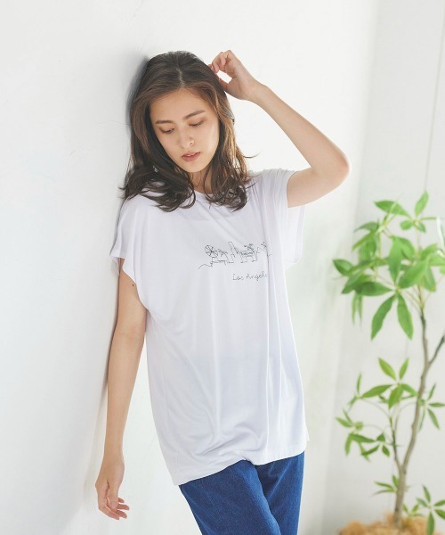 LIPSTAR(リップスター)の「フレンチスリーブTシャツ(Tシャツ/カットソー・レディース・オフホワイト/ブラック/ベージュ・M)」の2枚目の写真