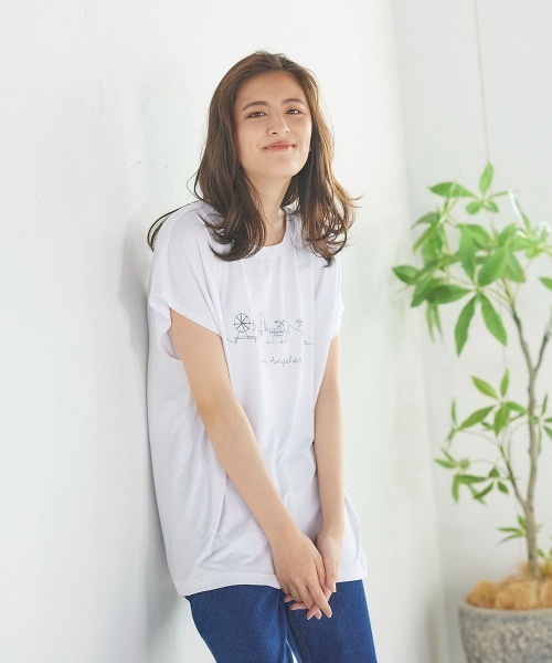 LIPSTAR(リップスター)の「フレンチスリーブTシャツ(Tシャツ/カットソー・レディース・オフホワイト/ブラック/ベージュ・M)」の9枚目の写真