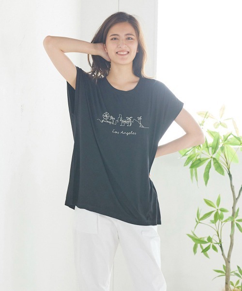 LIPSTAR(リップスター)の「フレンチスリーブTシャツ(Tシャツ/カットソー・レディース・オフホワイト/ブラック/ベージュ・M)」の16枚目の写真