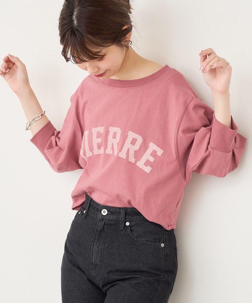 natural couture(ナチュラルクチュール)の「【WEB限定】カレッジロゴボリュームスリーブT(Tシャツ/カットソー・レディース・オフホワイト/グレー/ネイビー/ピンク・FREE)」の1枚目の写真