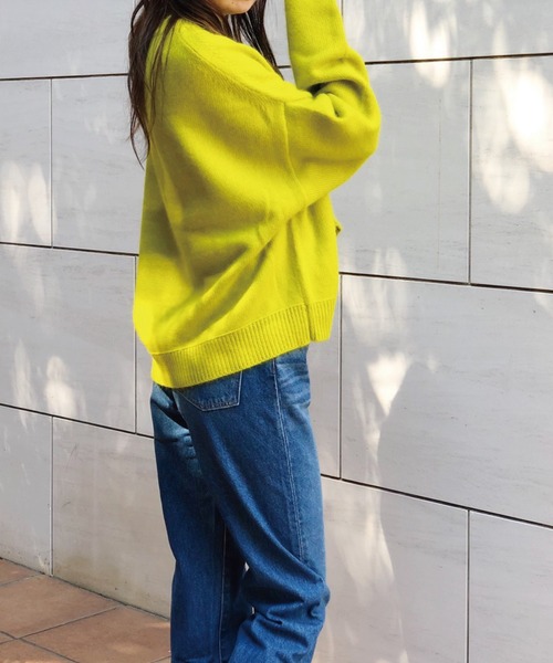 Banner Barrett(バナーバレット)の「ドロップショルダーニットトップス(ニット/セーター・レディース・オフホワイト/ブラック/ベージュ/黄緑系/ピンク・38)」の10枚目の写真