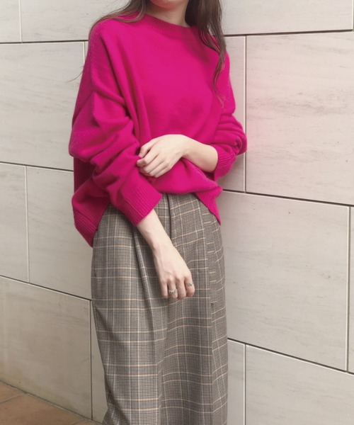 Banner Barrett(バナーバレット)の「ドロップショルダーニットトップス(ニット/セーター・レディース・オフホワイト/ブラック/ベージュ/黄緑系/ピンク・38)」の15枚目の写真