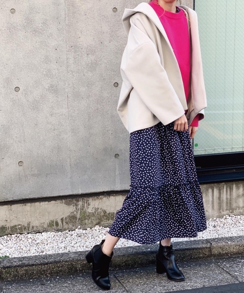 Banner Barrett(バナーバレット)の「ドロップショルダーニットトップス(ニット/セーター・レディース・オフホワイト/ブラック/ベージュ/黄緑系/ピンク・38)」の9枚目の写真