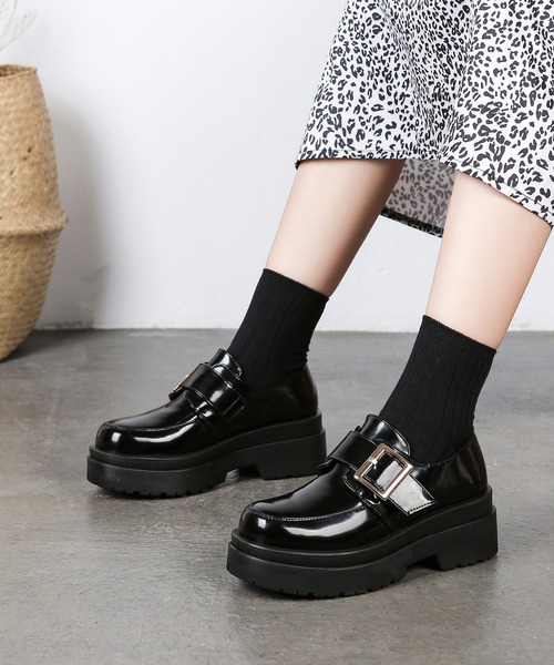 Shoes in Closet（シューズインクローゼット）の「軽量厚底 マニッシュ ワンベルトバックル ローファー 1882（ローファー・レディース・ダークブラウン/ブラック系その他/ブラック/アイボリー・L/LL/S/3L/M/XS）」の16枚目の写真