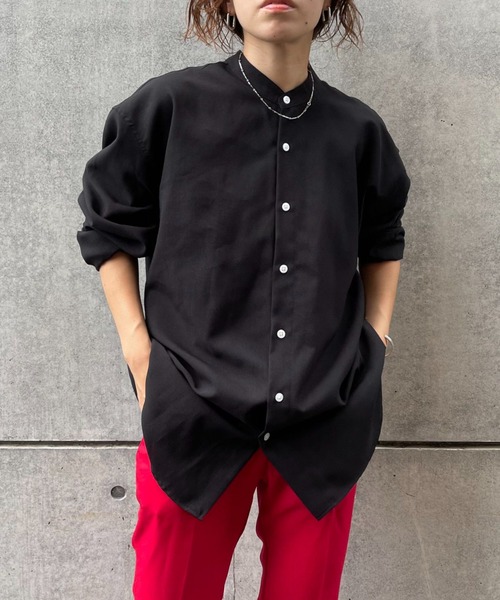 natto（ナット）の「【ユニセックスアイテム】smooth band collar shirt / 肌触り滑らかなバンドカラーのクルーネックシャツ（シャツ/ブラウス・レディース・ブラック/ベージュ/ライム・FREE）」の9枚目の写真