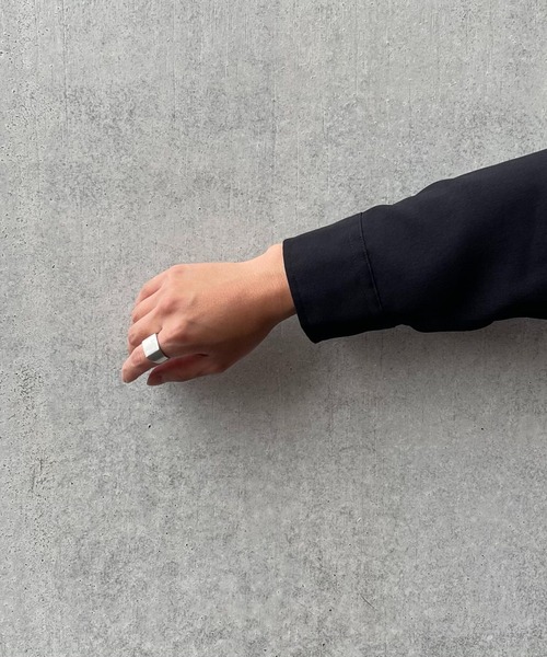 natto（ナット）の「【ユニセックスアイテム】smooth band collar shirt / 肌触り滑らかなバンドカラーのクルーネックシャツ（シャツ/ブラウス・レディース・ブラック/ベージュ/ライム・FREE）」の19枚目の写真