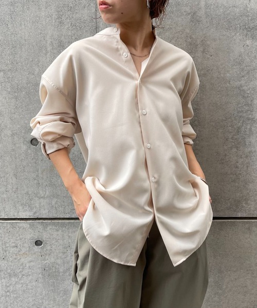 natto（ナット）の「【ユニセックスアイテム】smooth band collar shirt / 肌触り滑らかなバンドカラーのクルーネックシャツ（シャツ/ブラウス・レディース・ブラック/ベージュ/ライム・FREE）」の22枚目の写真