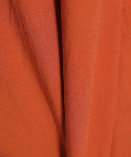 niko and...(ニコアンド)の「マーセWashingワイヤー入りワイドシャツ(シャツ/ブラウス・レディース・ホワイト/ベージュ/レッド/グリーン・MEDIUM/LARGE)」の16枚目の写真