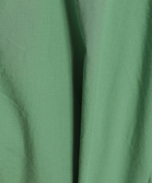 niko and...(ニコアンド)の「マーセWashingワイヤー入りワイドシャツ(シャツ/ブラウス・レディース・ホワイト/ベージュ/レッド/グリーン・MEDIUM/LARGE)」の12枚目の写真