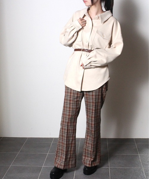 one way(ワンウェイ)の「【oneway】スエポンCPOシャツ(シャツ/ブラウス・レディース・ホワイト/ライトグレー/ブラック/ライトブラウン・FREE)」の11枚目の写真
