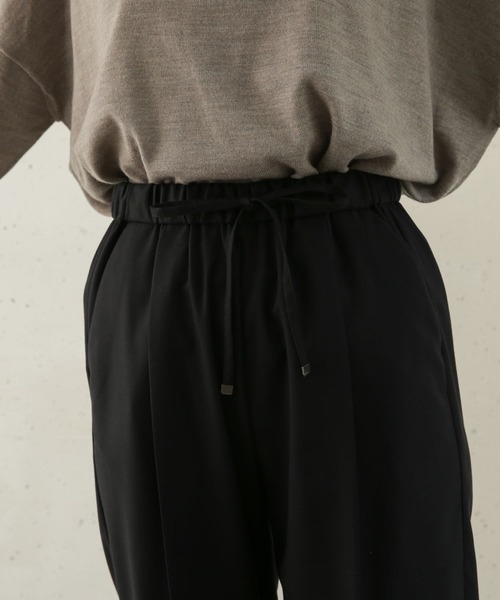 URBAN RESEARCH DOORS（アーバンリサーチドアーズ）の「クリアツイルストレートパンツ（その他パンツ・レディース・チャコールグレー/ブラック・36/38）」の10枚目の写真