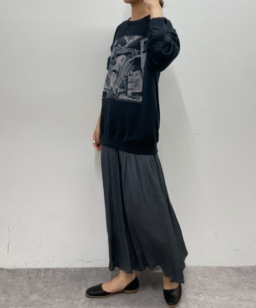 BONbazaar（ボンバザール）の「《ユニセックス》【M.C ESCHER/マウリッツ・コルネリス・エッシャー】プリントスウェット（スウェット・レディース・ブラック・MEDIUM/X-LARGE）」の4枚目の写真