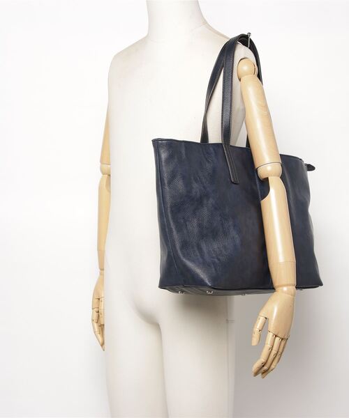 Un coeur（アンクール）の「【Un coeur】COLORS　カラーズトートバッグ　311285（トートバッグ・メンズ・ブラック/ネイビー/グレー/キャメル・FREE）」の10枚目の写真