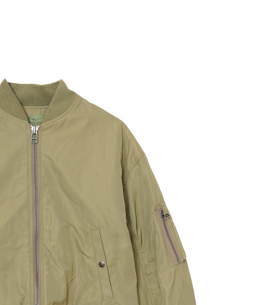 AMERICAN RAG CIE（アメリカンラグシー）の「MA1ブルゾン（MA-1・レディース・ホワイト/カーキ・FREE）」の12枚目の写真