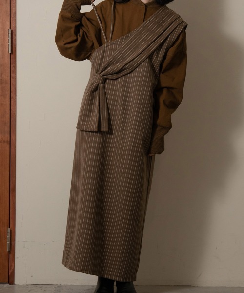 lawgy（ラウジー）の「design shoulder stripe op（ワンピース・レディース・ブラウン/チャコール・FREE）」の5枚目の写真