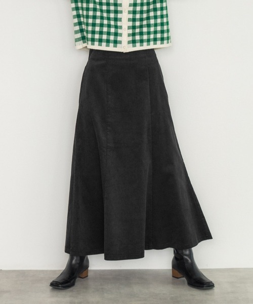 w closet（ダブルクローゼット）の「【SETUP対応】11ｗコーデュロイマーメイドスカート（スカート・レディース・スミクロ/カーキ/サックスブルー・FREE）」の2枚目の写真