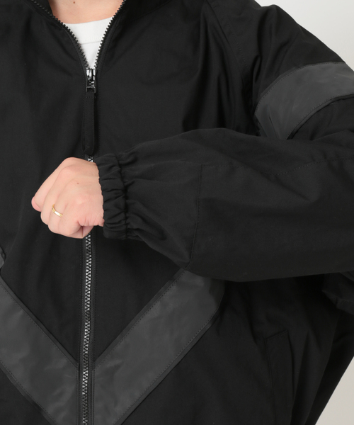 ARMY TWILL（アーミーツイル）の「【ARMY TWILL / アーミーツイル】別注 トレーニングジャケット（ブルゾン・メンズ・ブラック/グレー・MEDIUM/LARGE）」の12枚目の写真