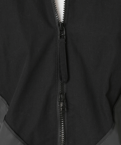 ARMY TWILL（アーミーツイル）の「【ARMY TWILL / アーミーツイル】別注 トレーニングジャケット（ブルゾン・メンズ・ブラック/グレー・MEDIUM/LARGE）」の8枚目の写真
