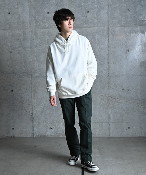 NIDO（ニド）の「NIDO 起毛ビッグプルパーカー（パーカー・メンズ・チャコールグレー/グリーン/クリーム・MEDIUM/LARGE）」の9枚目の写真