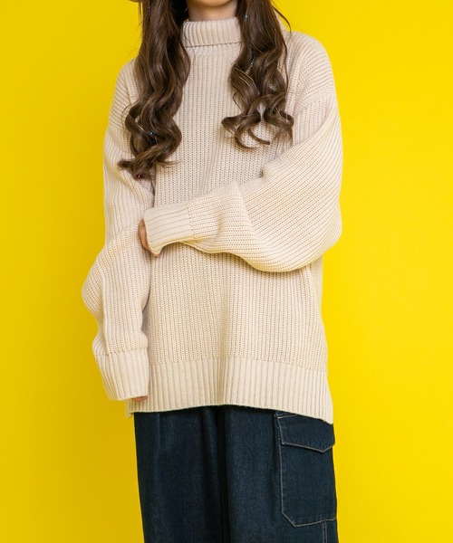 PairPair（ペアペア）の「タートルニットプルオーバー(ユニセックス)（ニット/セーター・レディース・オレンジ/アイボリー/グレイッシュブルー・FREE）」の19枚目の写真