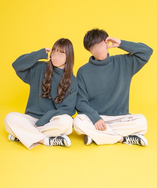 PairPair（ペアペア）の「タートルニットプルオーバー(ユニセックス)（ニット/セーター・レディース・オレンジ/アイボリー/グレイッシュブルー・FREE）」の9枚目の写真