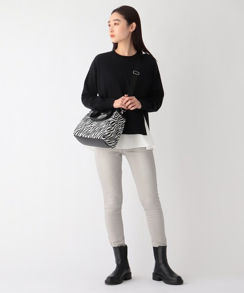 OPAQUE.CLIP（オペークドットクリップ）の「◆スクエアアソートミドルトートバッグ 【2WAY・抗菌防臭裏地生地使用】（トートバッグ・レディース・ブラック系1/ブルー系6/ホワイト系3/ホワイト系2・00）」の11枚目の写真