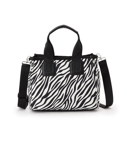 OPAQUE.CLIP（オペークドットクリップ）の「◆スクエアアソートミドルトートバッグ 【2WAY・抗菌防臭裏地生地使用】（トートバッグ・レディース・ブラック系1/ブルー系6/ホワイト系3/ホワイト系2・00）」の17枚目の写真