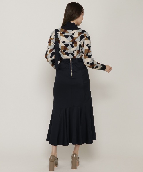 REDYAZEL（レディアゼル）の「サス付きイレギュラーヘムスカート（スカート・レディース・ブルー/カーキ/ネイビー・SMALL/MEDIUM）」の16枚目の写真