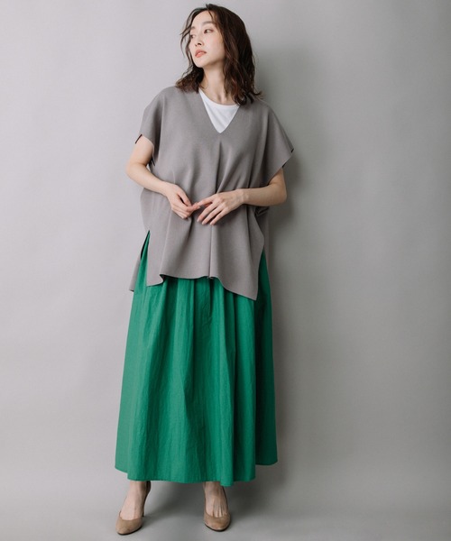 Munich(ミューニック)の「リネンコットン総針編みニットポンチョベスト(ベスト・レディース・ブラック/グレー/レッド/シルバーグレー・FREE)」の11枚目の写真