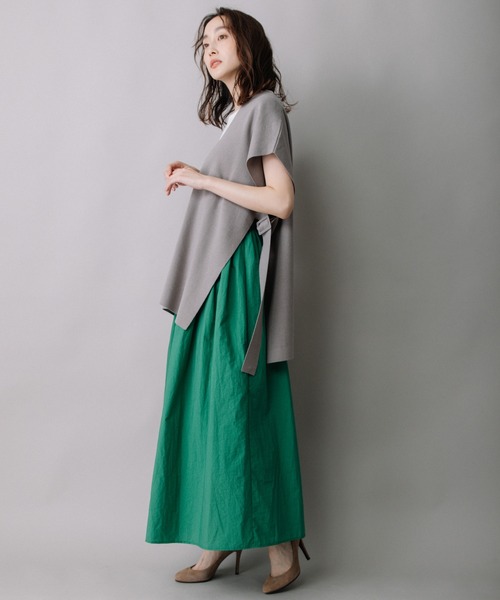 Munich(ミューニック)の「リネンコットン総針編みニットポンチョベスト(ベスト・レディース・ブラック/グレー/レッド/シルバーグレー・FREE)」の7枚目の写真