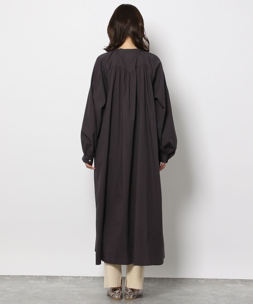 LAKOLE（ラコレ）の「ギャザーボリュームワンピース / 264593（シャツ