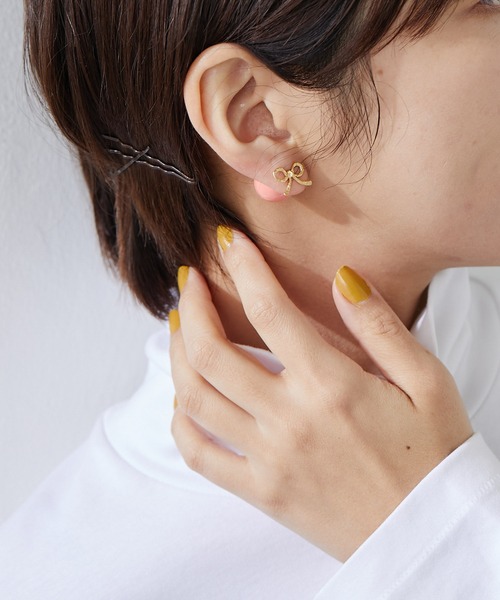 ear PAPILLONNER(イアパピヨネ)の「【WEB限定】ボールキャッチ2WAYピアス(リボン/フラワー)(ピアス(両耳用)・レディース・パープル/サーモンピンク/ライトグリーン/ライトブルー/ピンク/アイボリー/クリア・FREE/ONE SIZE)」の21枚目の写真