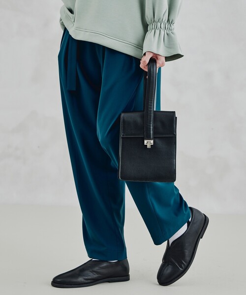 tk.TAKEO KIKUCHI（ティーケータケオキクチ）の「◆シンセティックレザーハンドルバッグ（ハンドバッグ・メンズ・ブラック/ベージュ・00）」の12枚目の写真