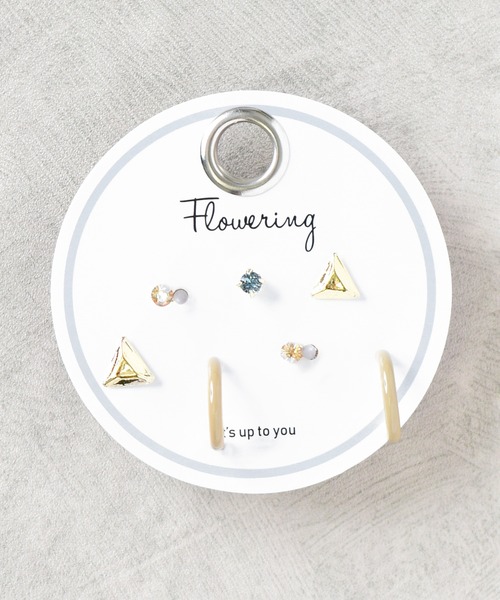 Flowering(フラワーリング)の「ミックスデザイン/セットピアス(ピアス(両耳用)・レディース・シルバー/ゴールド/シルバー系その他2/ゴールド系その他7/シルバー系その他3/ピンク/B/A/ゴールド系その他6/マルチ/ホワイト/ネイビー/ゴールド系2/ゴールド系その他2/シルバー系その他4/ゴールド系その他4/シルバー系その他/ゴールド系その他5/ピンクゴールド/ゴールド系その他3/パープル/ゴールド系/ゴールド系その他/ベージュ/ピンク系その他/ゴールド系1/ゴールド系3/グレー/オレンジ/グリーン系その他/ブルー/ベージュ系その他/ブラウン/グリーン系その他2/グリーン系その他3/ピンク系その他2・FREE)」の5枚目の写真