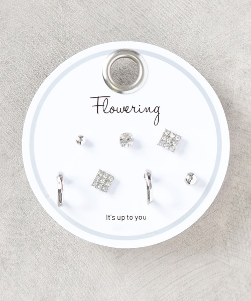 Flowering(フラワーリング)の「ミックスデザイン/セットピアス(ピアス(両耳用)・レディース・シルバー/ゴールド/シルバー系その他2/ゴールド系その他7/シルバー系その他3/ピンク/B/A/ゴールド系その他6/マルチ/ホワイト/ネイビー/ゴールド系2/ゴールド系その他2/シルバー系その他4/ゴールド系その他4/シルバー系その他/ゴールド系その他5/ピンクゴールド/ゴールド系その他3/パープル/ゴールド系/ゴールド系その他/ベージュ/ピンク系その他/ゴールド系1/ゴールド系3/グレー/オレンジ/グリーン系その他/ブルー/ベージュ系その他/ブラウン/グリーン系その他2/グリーン系その他3/ピンク系その他2・FREE)」の20枚目の写真