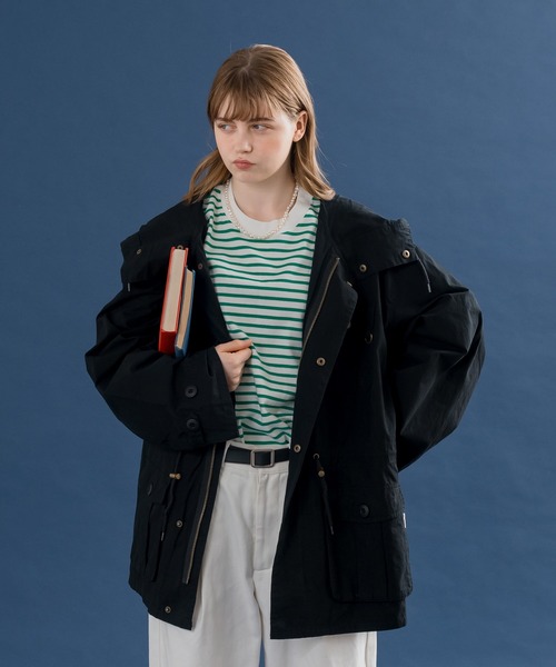 MUHET(ミュエータ)の「スノーパーカー(マウンテンパーカー・レディース・ブラック/オレンジ/アイボリー・SMALL/MEDIUM/X-LARGE)」の5枚目の写真