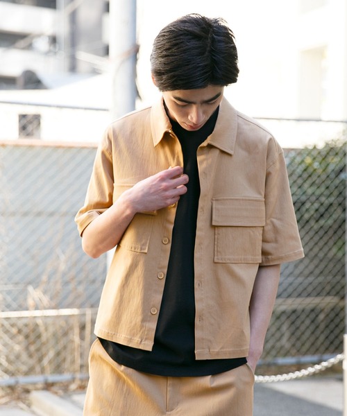 PBLIM(ページボーイリム)の「【PAGEBOYLIM】スーパーストレッチシャツ(シャツ/ブラウス・レディース・ブラック/ベージュ・MEDIUM/LARGE)」の4枚目の写真