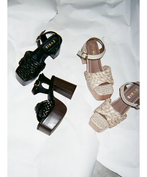 EVRIS（エヴリス）の「ラフィアヒールサンダル（サンダル・レディース・ブラック/ベージュ・SMALL/MEDIUM/LARGE）」の13枚目の写真