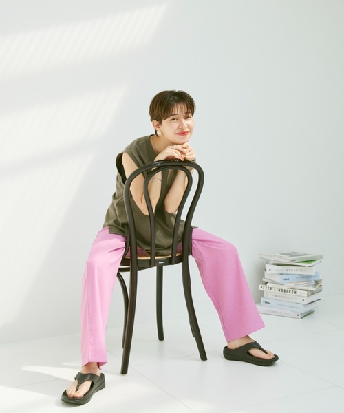 Happy John（ハッピージョン）の「vivid color slacks pants/ビビッドカラースラックスパンツ（スラックス・レディース・ピンク/オレンジ/ブルー/グリーン・SMALL/MEDIUM）」の5枚目の写真