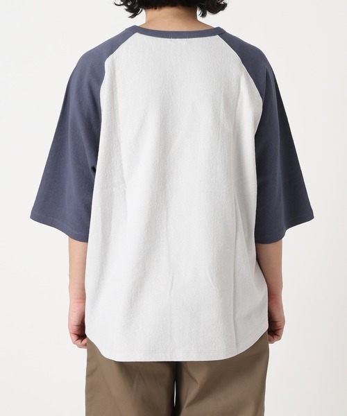 JOURNAL STANDARD relume（ジャーナルスタンダード　レリューム）の「オーバーサイズ ラングランスリーブTシャツ（Tシャツ/カットソー・メンズ・ホワイト/グレー/ベージュ・MEDIUM/LARGE）」の22枚目の写真