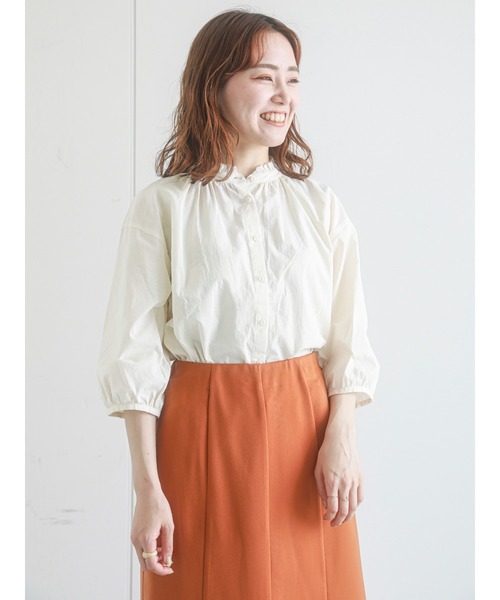 ehka sopo（エヘカソポ）の「スタンドレース衿半袖ブラウス（シャツ/ブラウス・レディース・ブラック/オフホワイト/モカ/キナリ・ﾌﾘ-）」の3枚目の写真