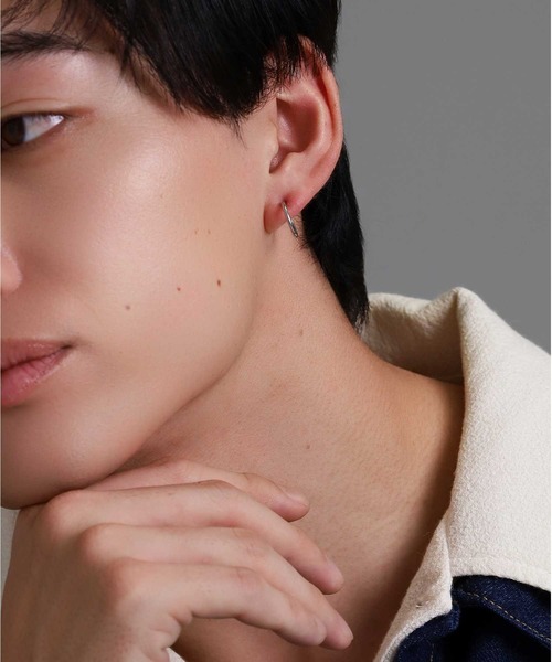 LION HEART（ライオンハート）の「【限定展開】“LH-1”プレーンイヤリング/サージカルステンレス（金属アレルギー対応）【LION HEART / ライオンハート】（イヤリング・メンズ・シルバー・M/L）」の14枚目の写真