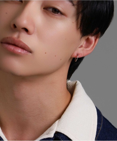 LION HEART（ライオンハート）の「【限定展開】“LH-1”プレーンイヤリング/サージカルステンレス（金属アレルギー対応）【LION HEART / ライオンハート】（イヤリング・メンズ・シルバー・M/L）」の7枚目の写真