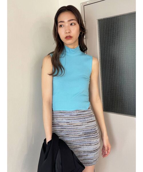 EMODA（エモダ）の「ミニハイネックトップ（Tシャツ/カットソー・レディース・ホワイト/ブラック/ブルー/その他・FREE）」の3枚目の写真