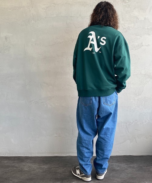 MLB（メジャーリーグベースボール）の「[FANATICS/ファナティクス] 別注 MLB HOME バックロゴプリントクルーネックスウェット（スウェット・レディース・ホワイト系/ネイビー/グリーン/ホワイト・XL/M/XXL/L）」の12枚目の写真